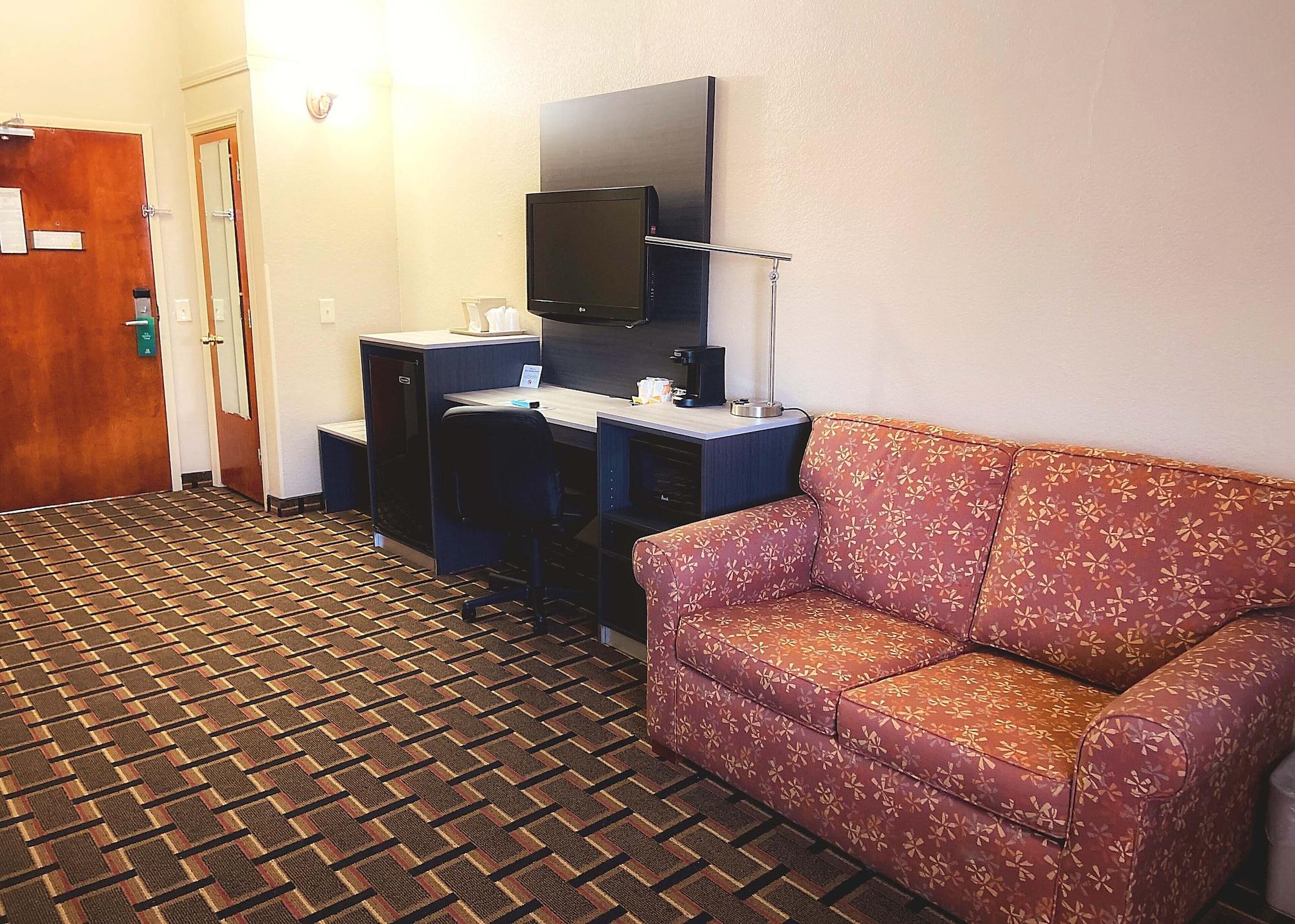 Quality Inn Raynham - Taunton Екстер'єр фото