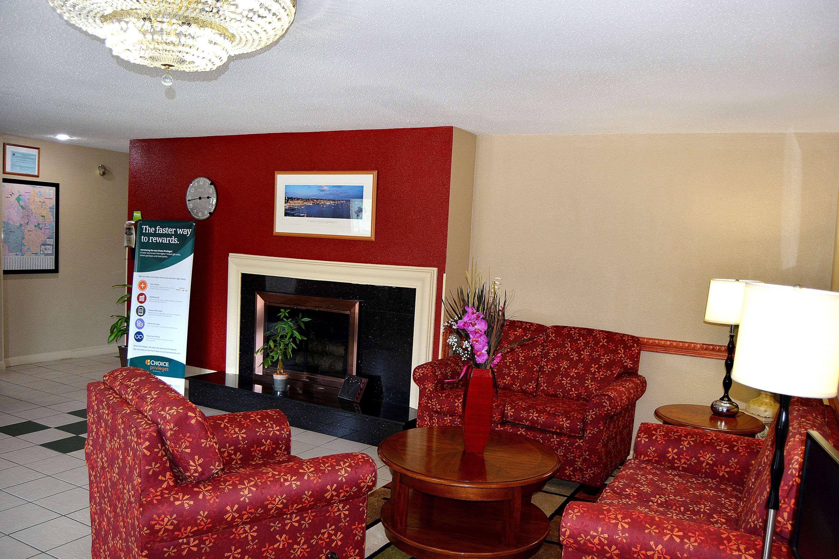Quality Inn Raynham - Taunton Екстер'єр фото