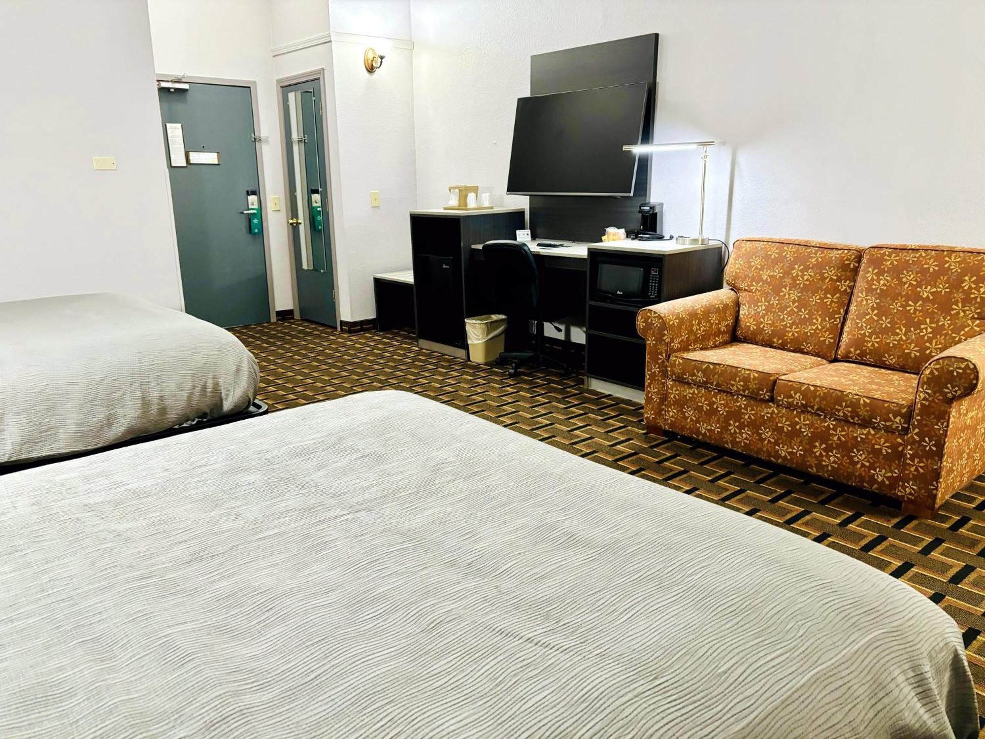 Quality Inn Raynham - Taunton Екстер'єр фото